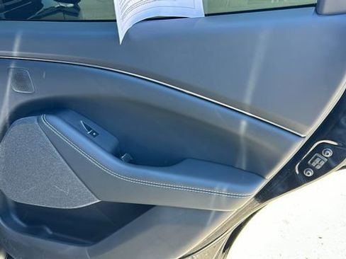 Used 2024 Ford Mustang Mach-E Premium image 12