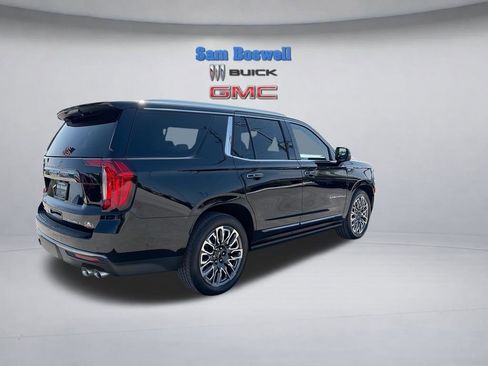 Certified 2023 GMC Yukon Denali Ultimate image 9