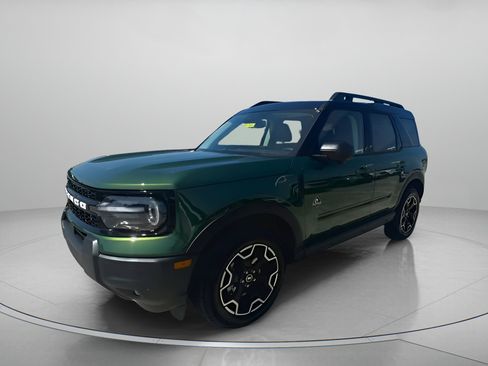 New 2025 Ford Bronco Sport Outer Banks w/ Outer Banks Tech Package+ image 11