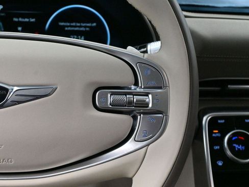 Used 2024 Genesis GV80 3.5T w/ Prestige Package image 16