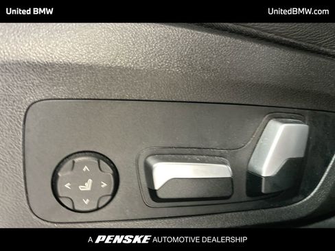 Used 2023 BMW X4 xDrive30i w/ Parking Assistance Package image 12