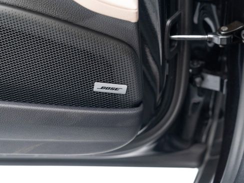 Certified 2025 Porsche Panamera 4 image 22