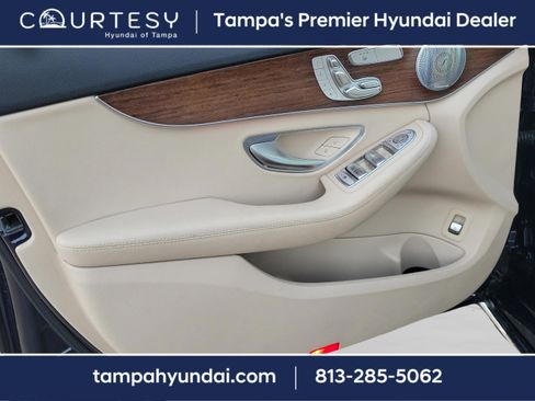 Used 2020 Mercedes-Benz C 300 4MATIC Sedan image 17
