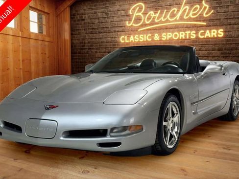 Used 2004 Chevrolet Corvette Convertible w/ Preferred Equipment Group RWD image 16