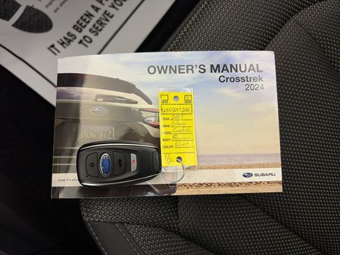 Used 2024 Subaru Crosstrek 2.0i Premium image 31