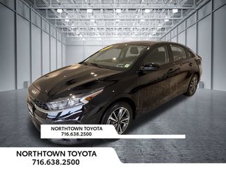 Used 2023 Kia Forte LXS FWD video 1