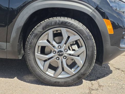 Used 2024 Kia Seltos S image 20