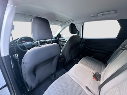 Used 2022 Ford Escape SE w/ SE Sport Appearance Package image 22