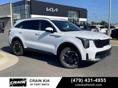 New 2025 Kia Sorento S