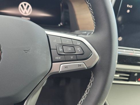 New 2026 Volkswagen Atlas SE image 30