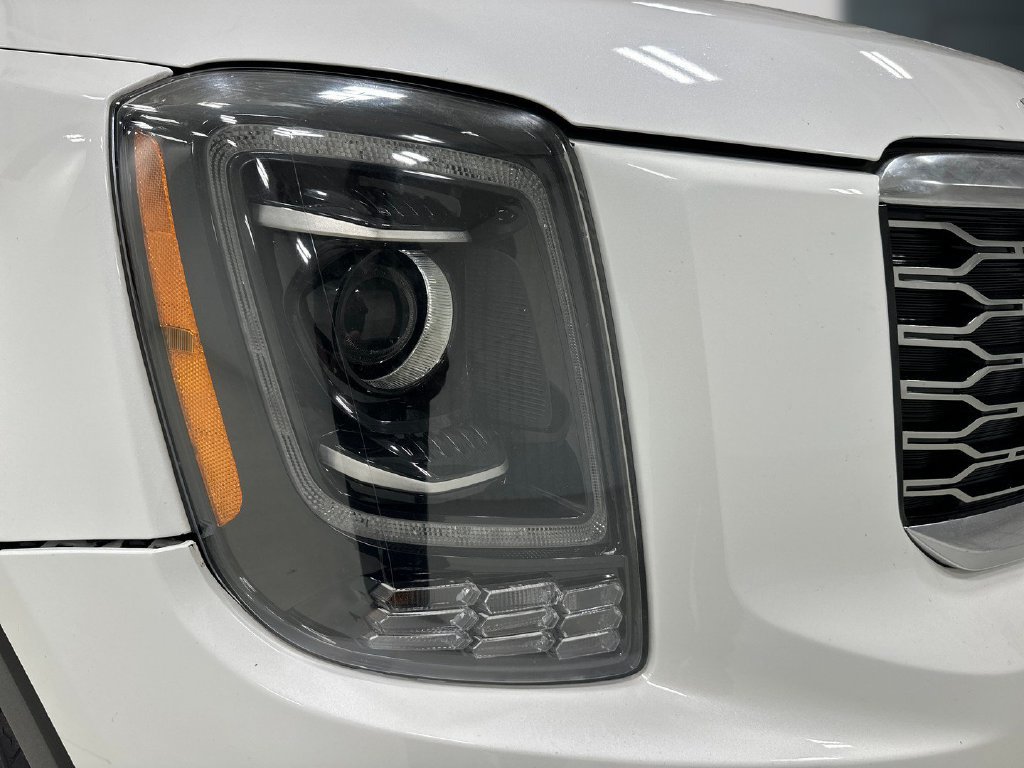 Used 2020 Kia Telluride EX FWD image 11