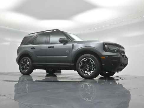 New 2026 Ford Bronco Sport Outer Banks AWD/4WD image 3