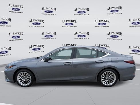 Used 2021 Lexus ES 350 Ultra Luxury FWD image 3