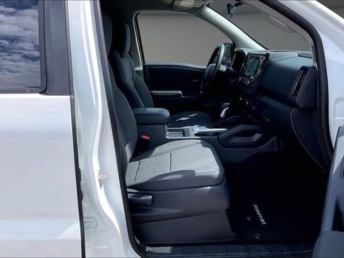 New 2026 Nissan Frontier S w/ Tow Package AWD/4WD image 11