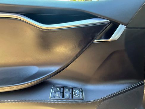 Used 2016 Tesla Model S 75 image 10