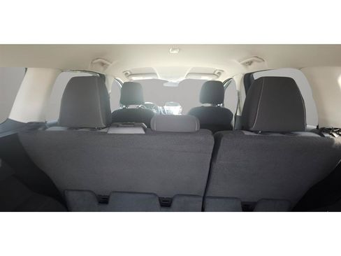 Used 2017 Ford Escape SE AWD/4WD image 19