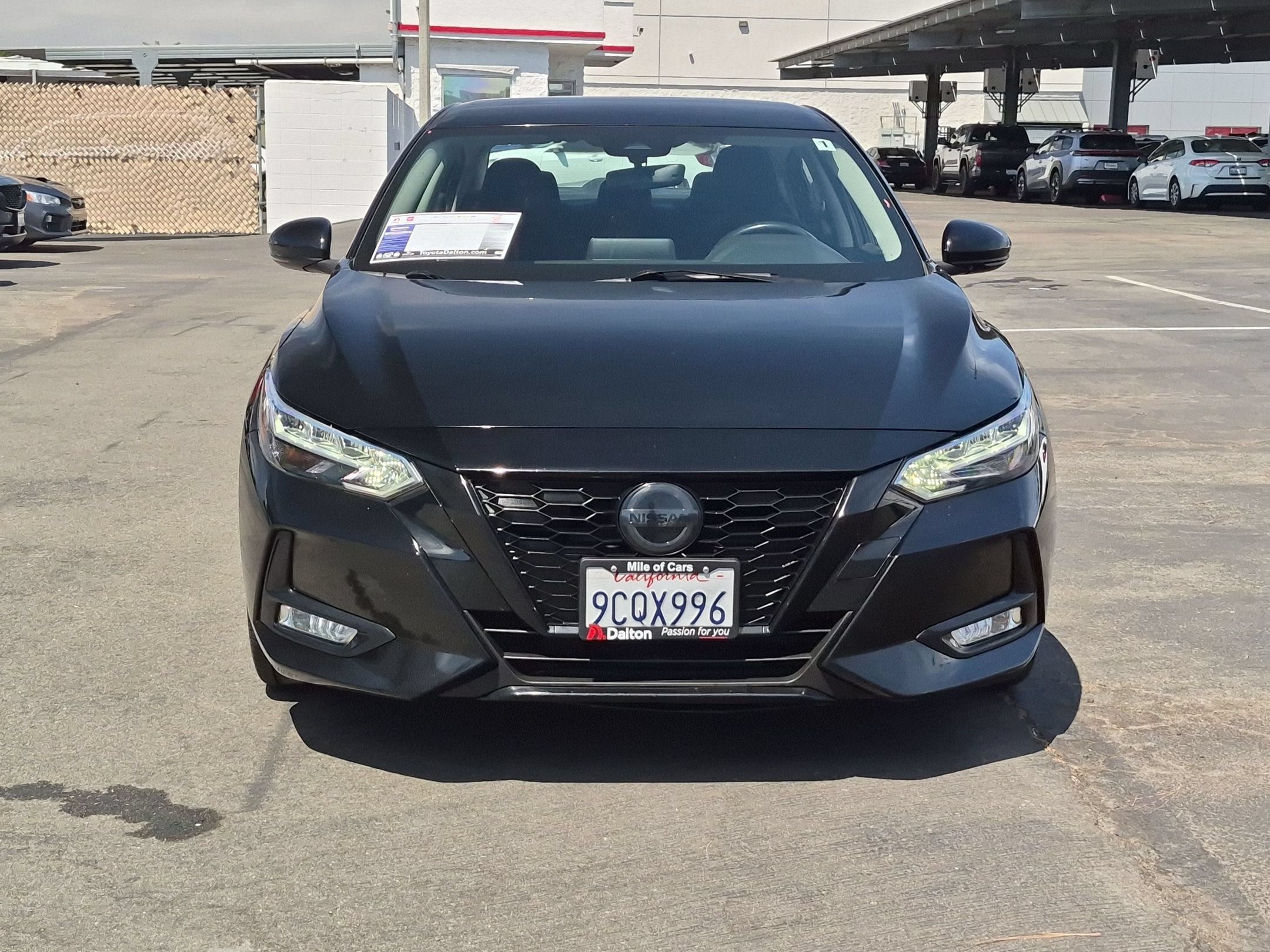 Used 2022 Nissan Sentra SR w/ Midnight Edition FWD image 3
