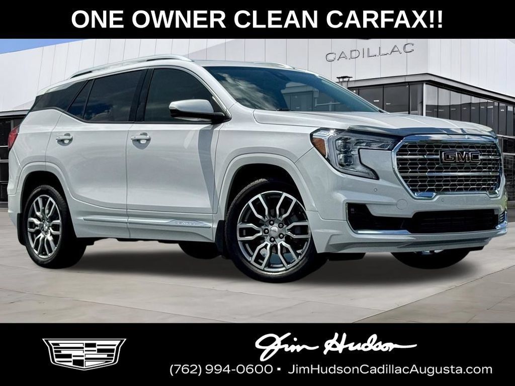 Used 2023 GMC Terrain Denali AWD/4WD image 1