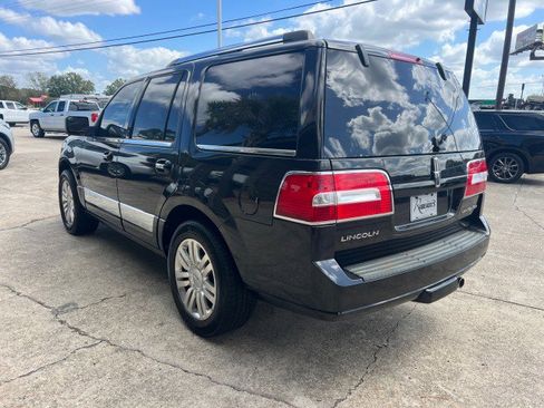 Used 2012 Lincoln Navigator 2WD image 8