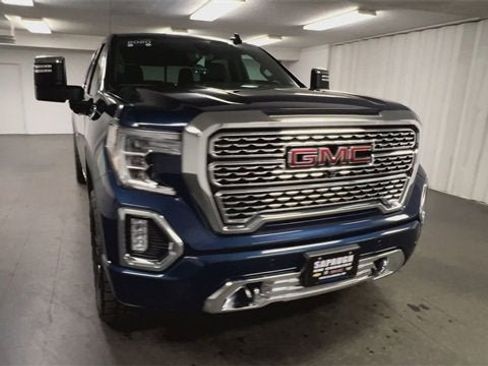 Certified 2020 GMC Sierra 1500 Denali w/ Denali Ultimate Package image 3
