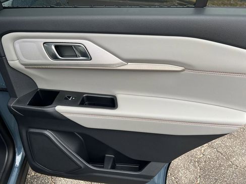 New 2026 Ford Explorer Active w/ Active Comfort Package image 49