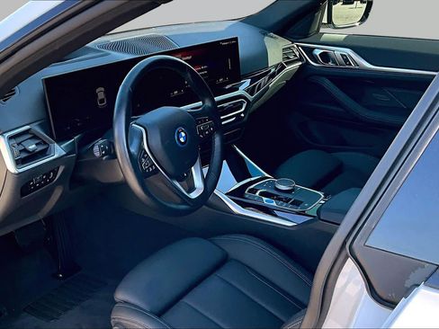 Used 2023 BMW i4 eDrive35 RWD image 17