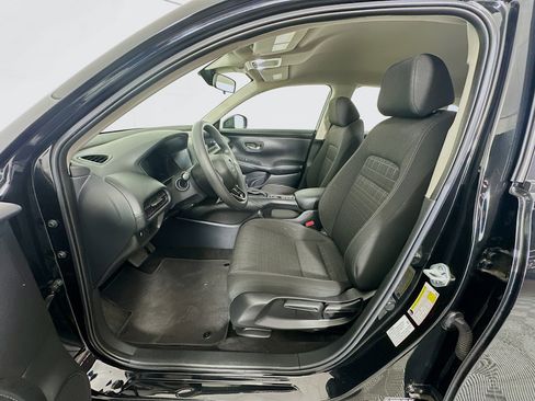 Used 2025 Honda HR-V LX image 13