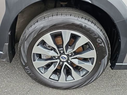 Used 2023 Subaru Outback Limited XT AWD/4WD image 9