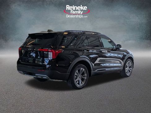 New 2026 Ford Explorer Active w/ Active Comfort Package AWD/4WD image 5