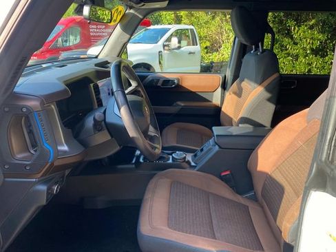 Used 2022 Ford Bronco Outer Banks AWD/4WD image 11