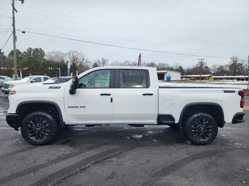 New 2026 Chevrolet Silverado 2500 LT w/ Trail Boss Package image 2