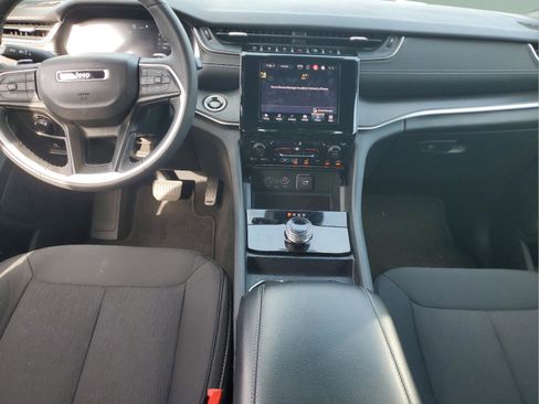 Certified 2025 Jeep Grand Cherokee L Laredo w/ Luxury Tech Group I image 10