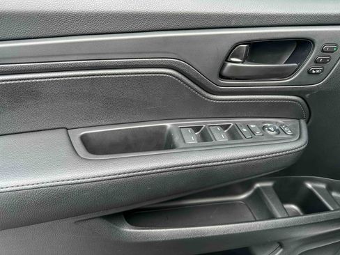 Used 2026 Honda Odyssey EX-L image 17
