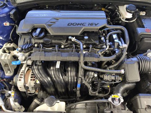 Used 2025 Hyundai Elantra Sport FWD image 30