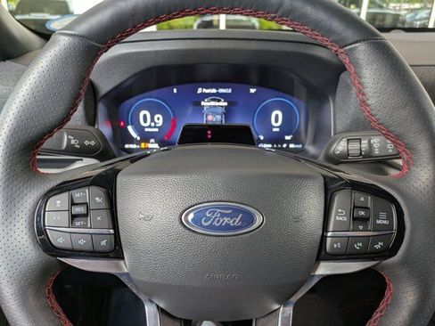 Certified 2025 Ford Explorer ST-Line AWD/4WD image 26