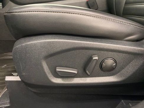Used 2021 Ford Edge SEL w/ Convenience Package AWD/4WD image 14