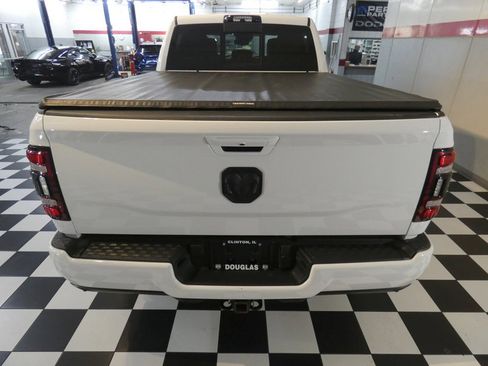 Used 2024 RAM 3500 Limited image 5