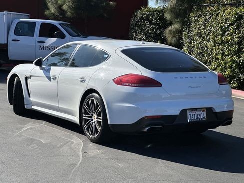 Used 2016 Porsche Panamera Edition image 4