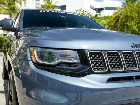 Used 2021 Jeep Grand Cherokee Trackhawk AWD/4WD image 40