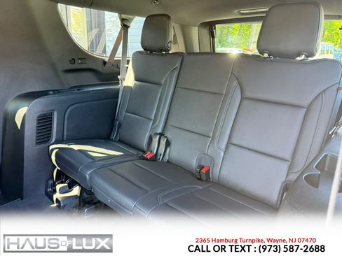 Used 2021 Chevrolet Suburban LT AWD/4WD image 14