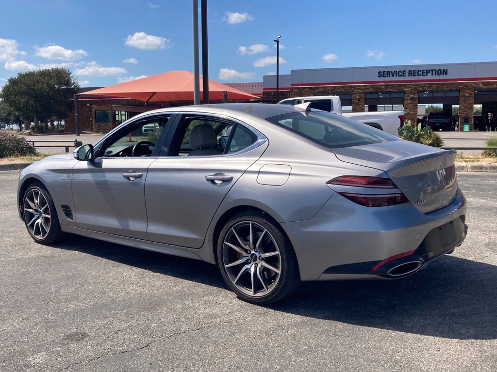 Used 2025 Genesis G70 2.5T RWD image 7