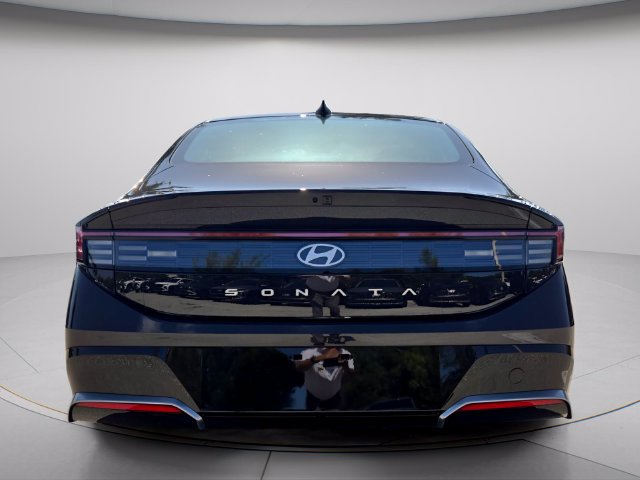 New 2026 Hyundai Sonata SEL FWD image 4