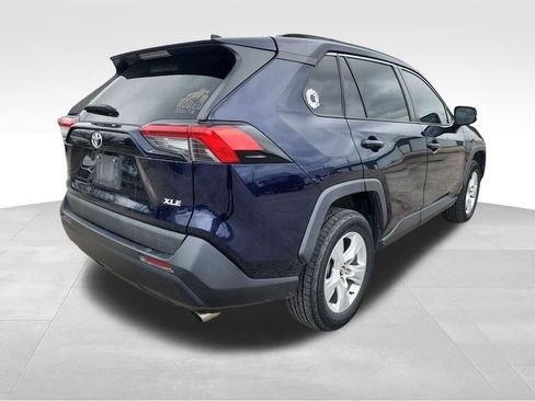 Used 2021 Toyota RAV4 XLE image 8