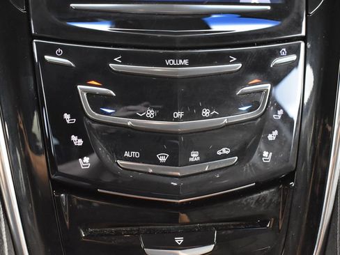 Used 2016 Cadillac Escalade Luxury image 18
