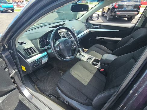 Used 2012 Subaru Outback 2.5i Premium AWD/4WD image 24