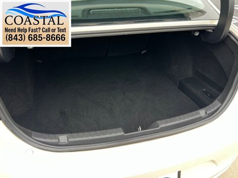 Used 2022 MAZDA MAZDA3 s FWD image 15