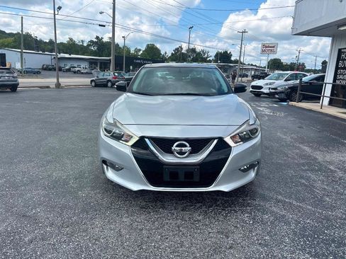 Used 2017 Nissan Maxima 3.5 SL FWD image 6