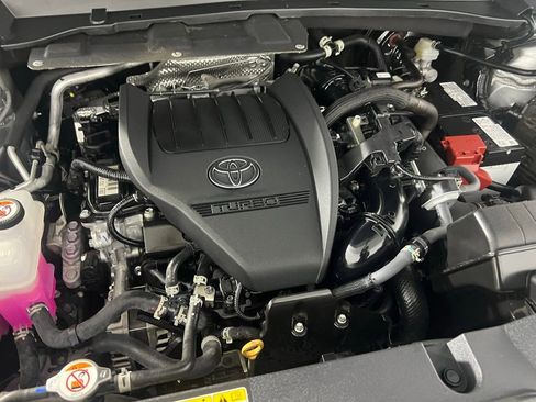 Used 2025 Toyota Grand Highlander AWD image 35