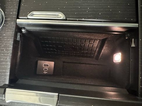 Certified 2025 Lincoln Navigator L Black Label AWD/4WD image 63