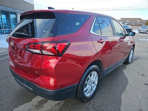 Used 2024 Chevrolet Equinox LT image 7